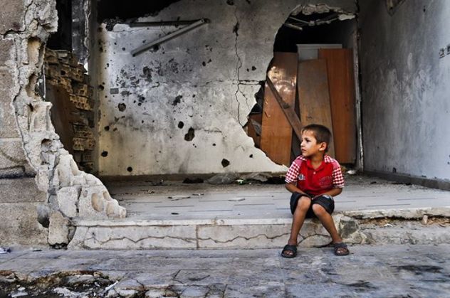 Syria - Children - In Devastation